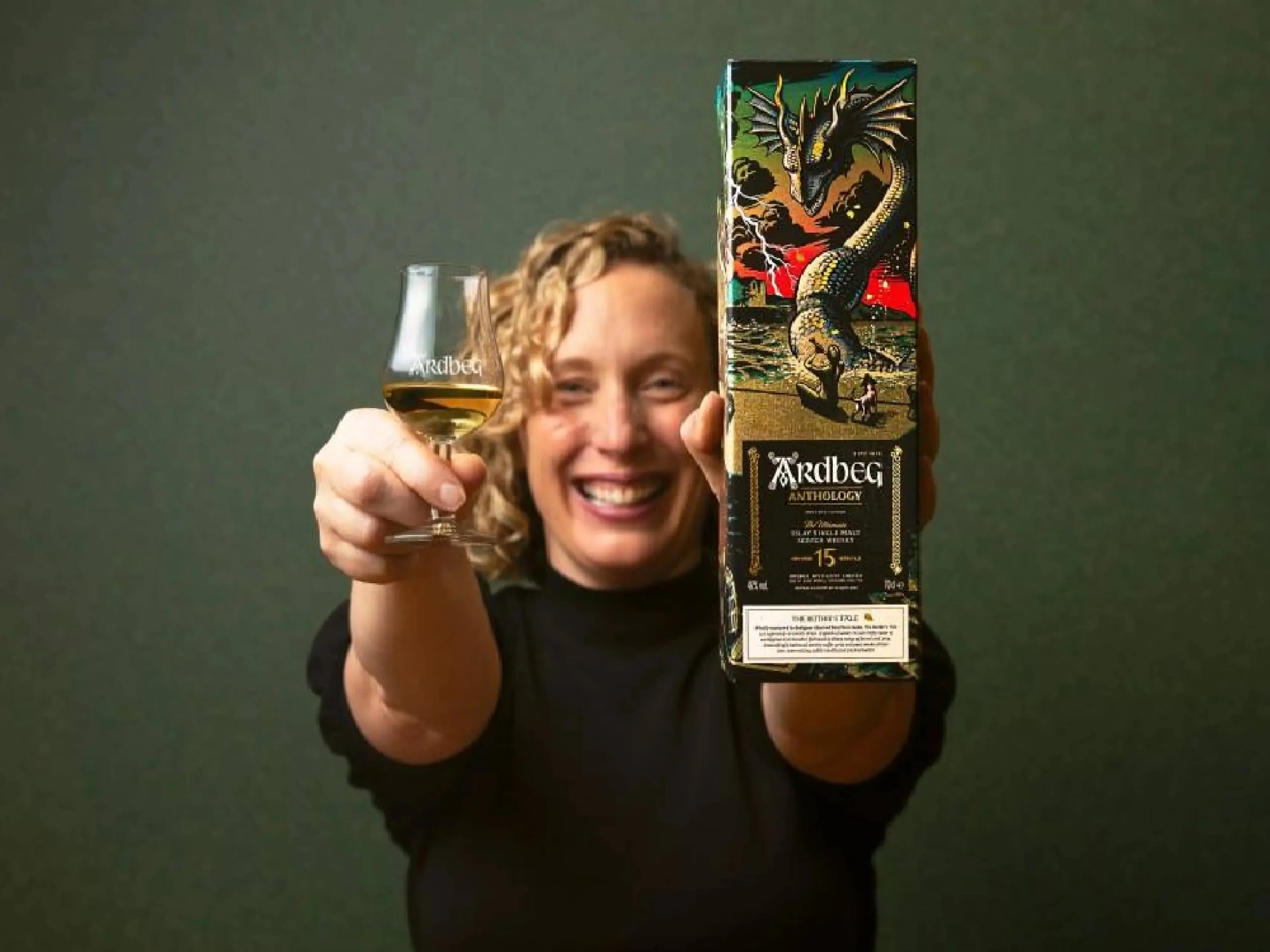 Gillian MAcDonald with Ardbeg Anthology The BEithirs Tale whisky and a tulip glass