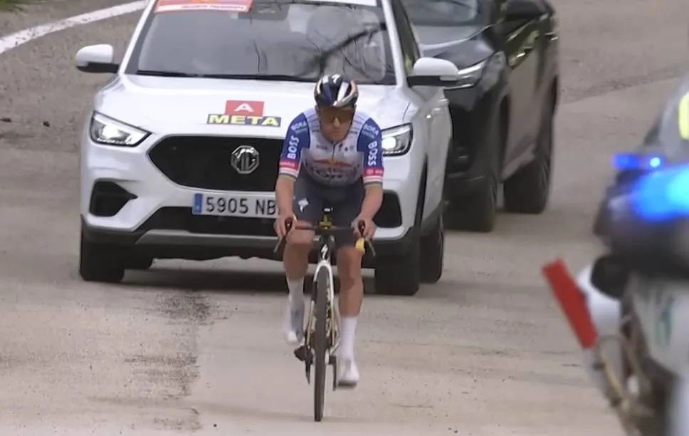 Schermopname_13-3-2026_11102_www.youtube.com