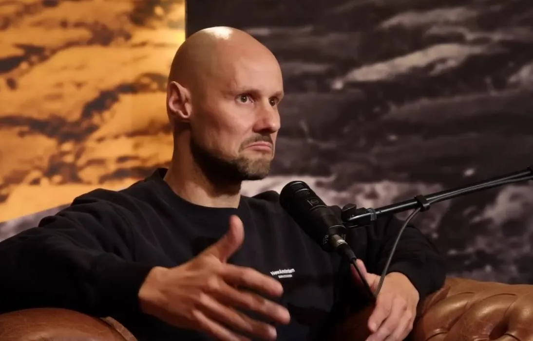 Schermopname_20-3-2026_74428_www.youtube.com