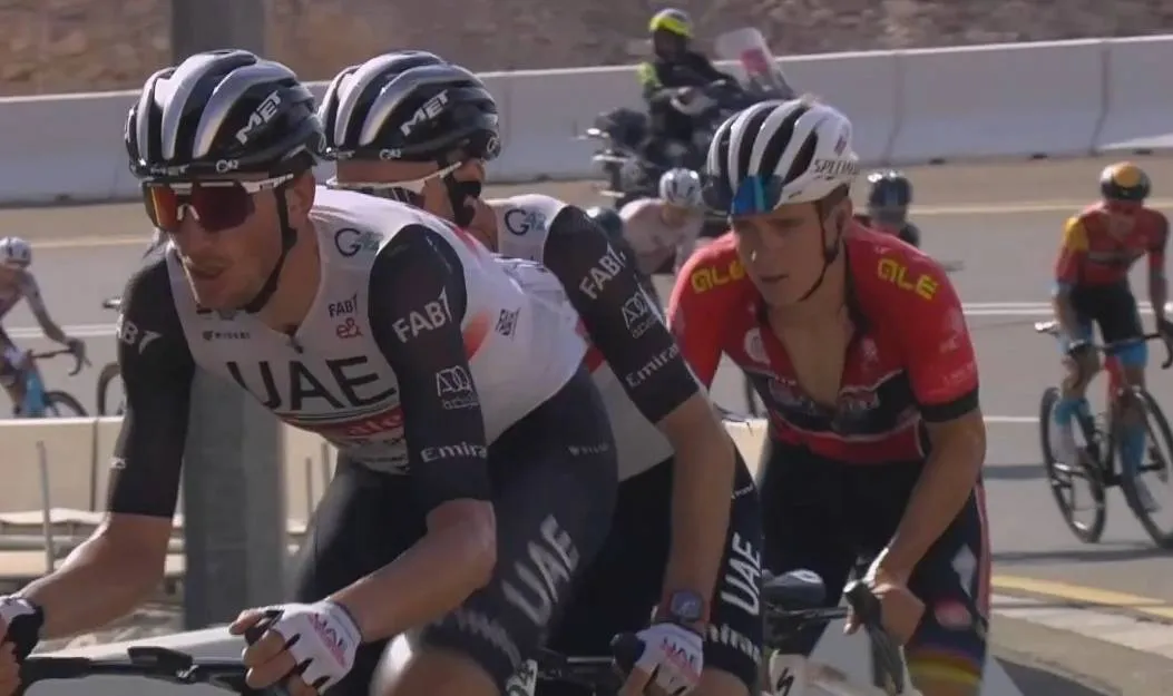 Schermopname_21-3-2026_213157_www.youtube.com