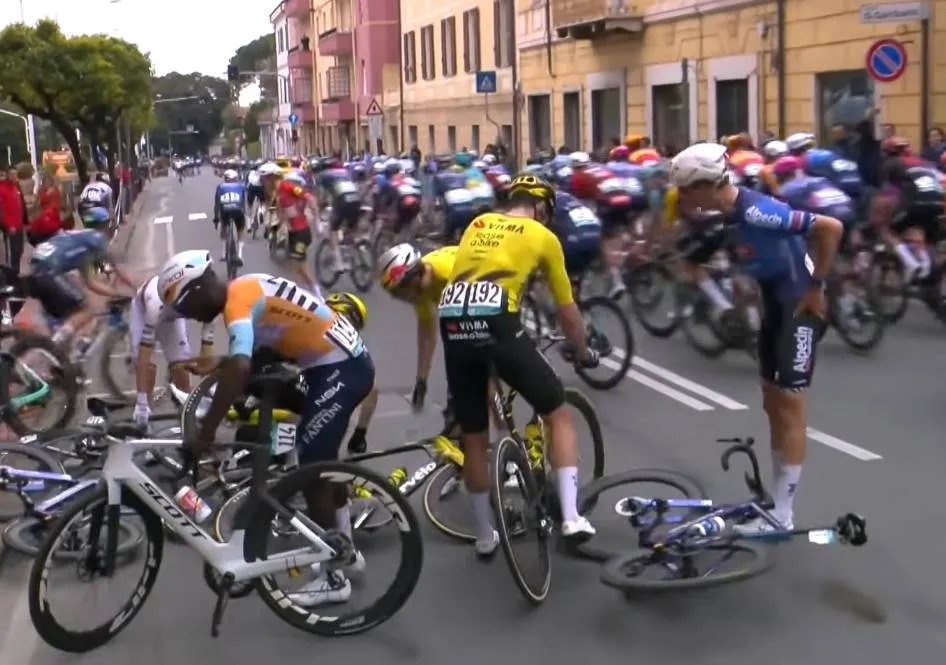 Schermopname_23-3-2026_9540_www.youtube.com