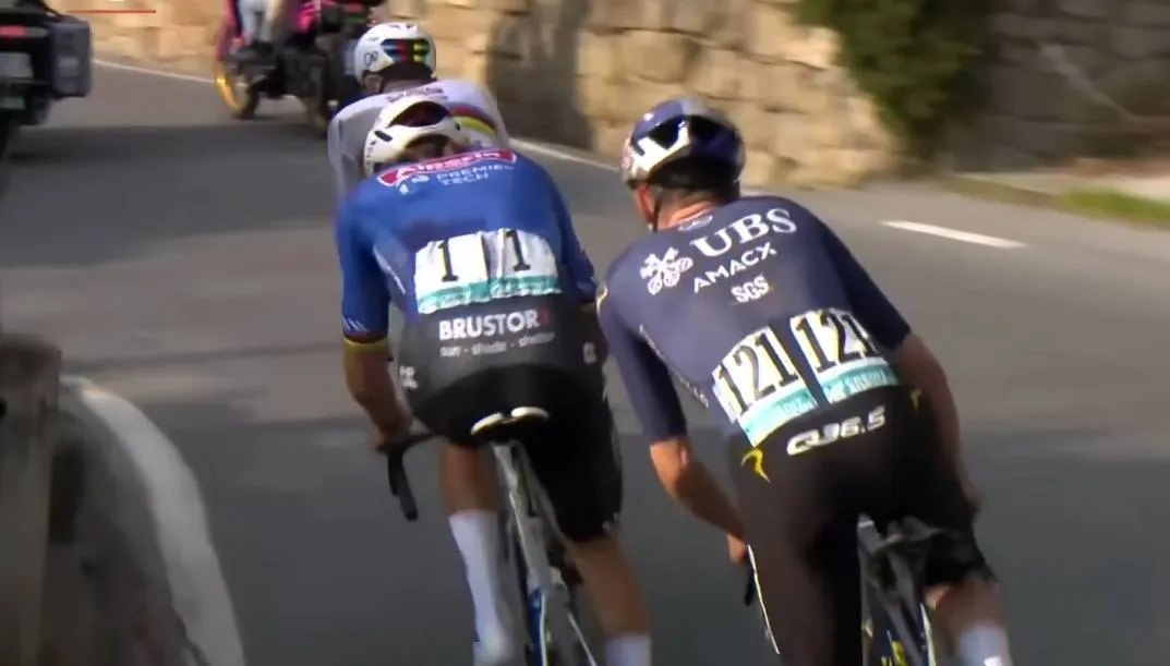 Schermopname_25-3-2026_15458_www.youtube.com