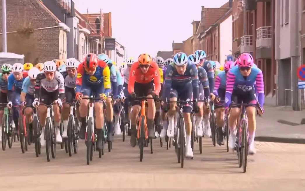 Schermopname_26-3-2026_122635_www.youtube.com