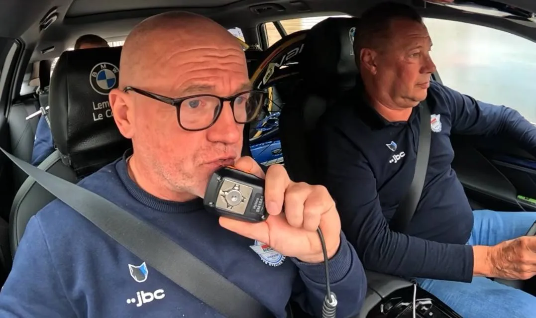 Schermopname_8-4-2026_201117_www.youtube.com