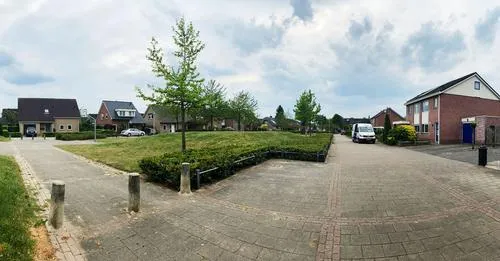 16839965675406223592