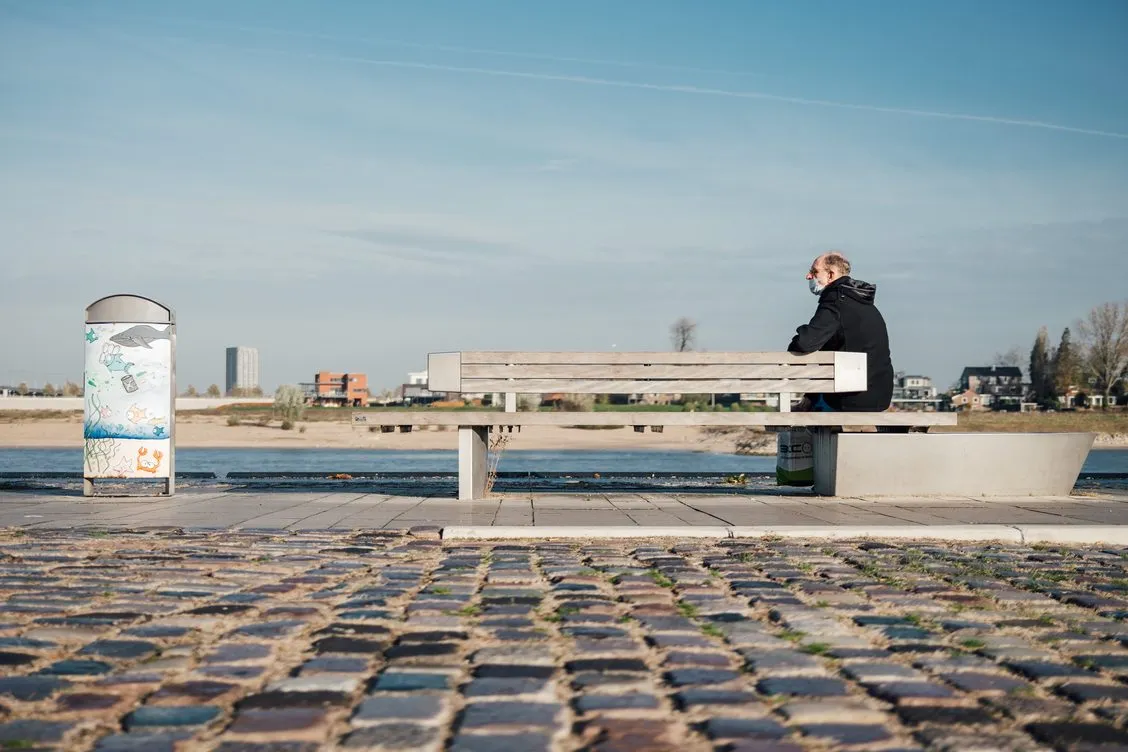 8e5a35b3 6ff6 be7a cc25 bd6bc49f2e2e