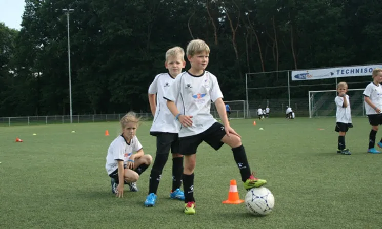 awc voetbaldagen 2015