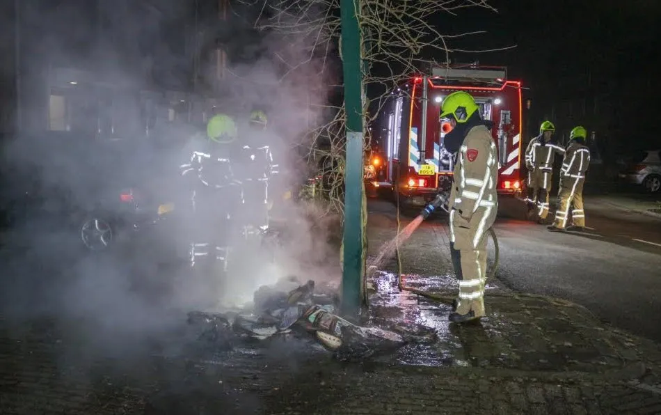 brand oud papier diepvoorde 01