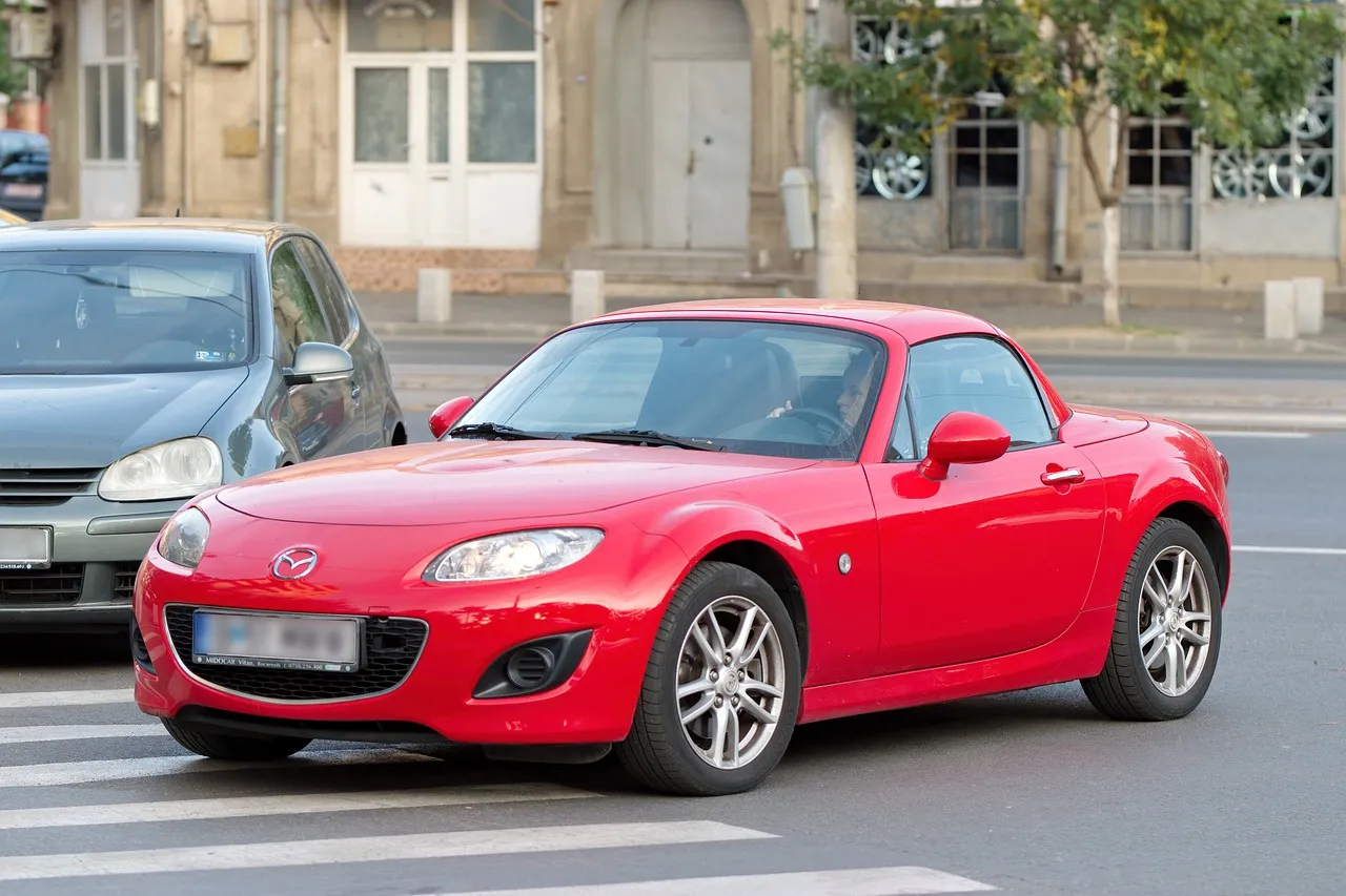 car 5606816 1280