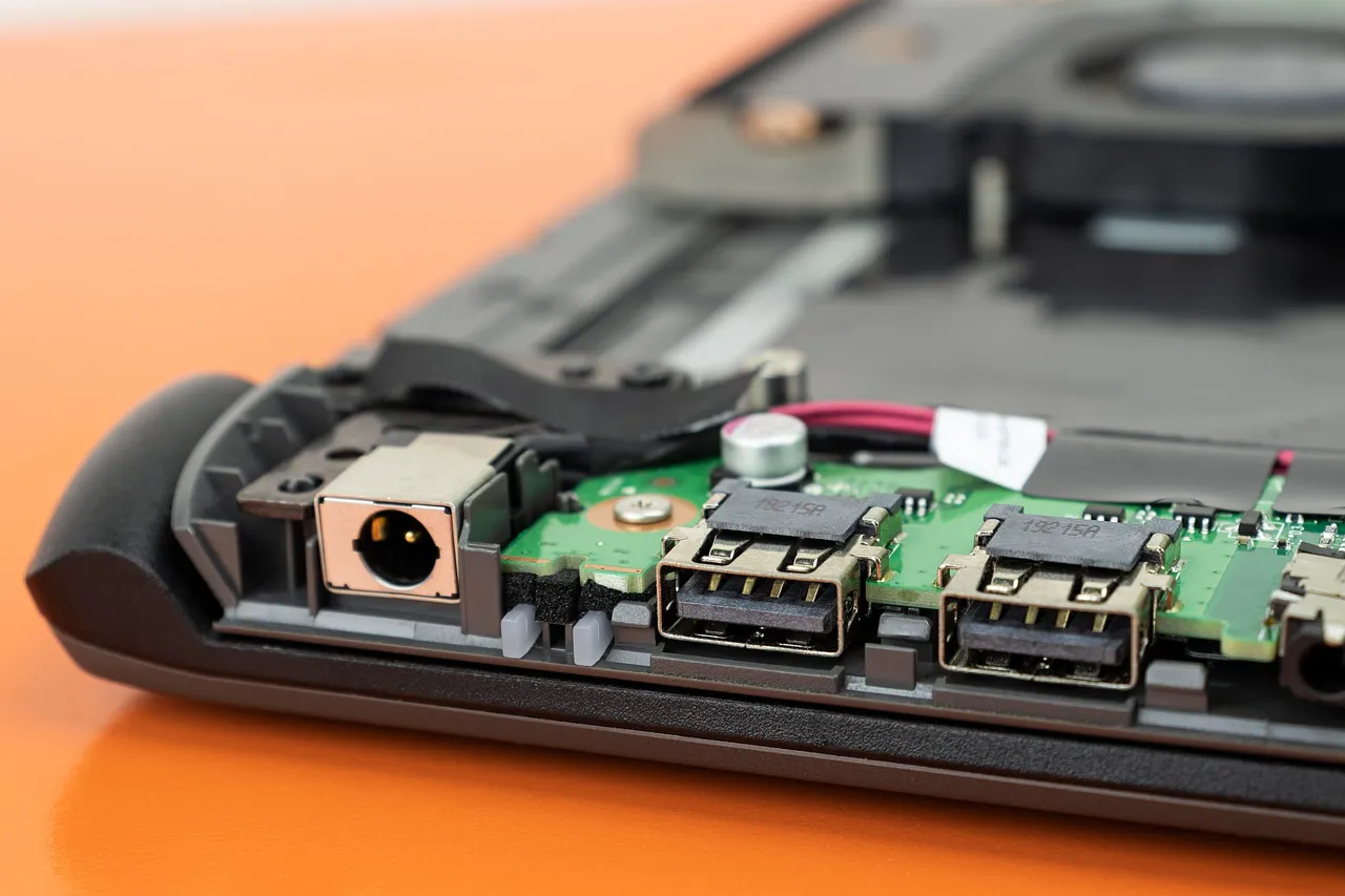 computer 7194522 1280