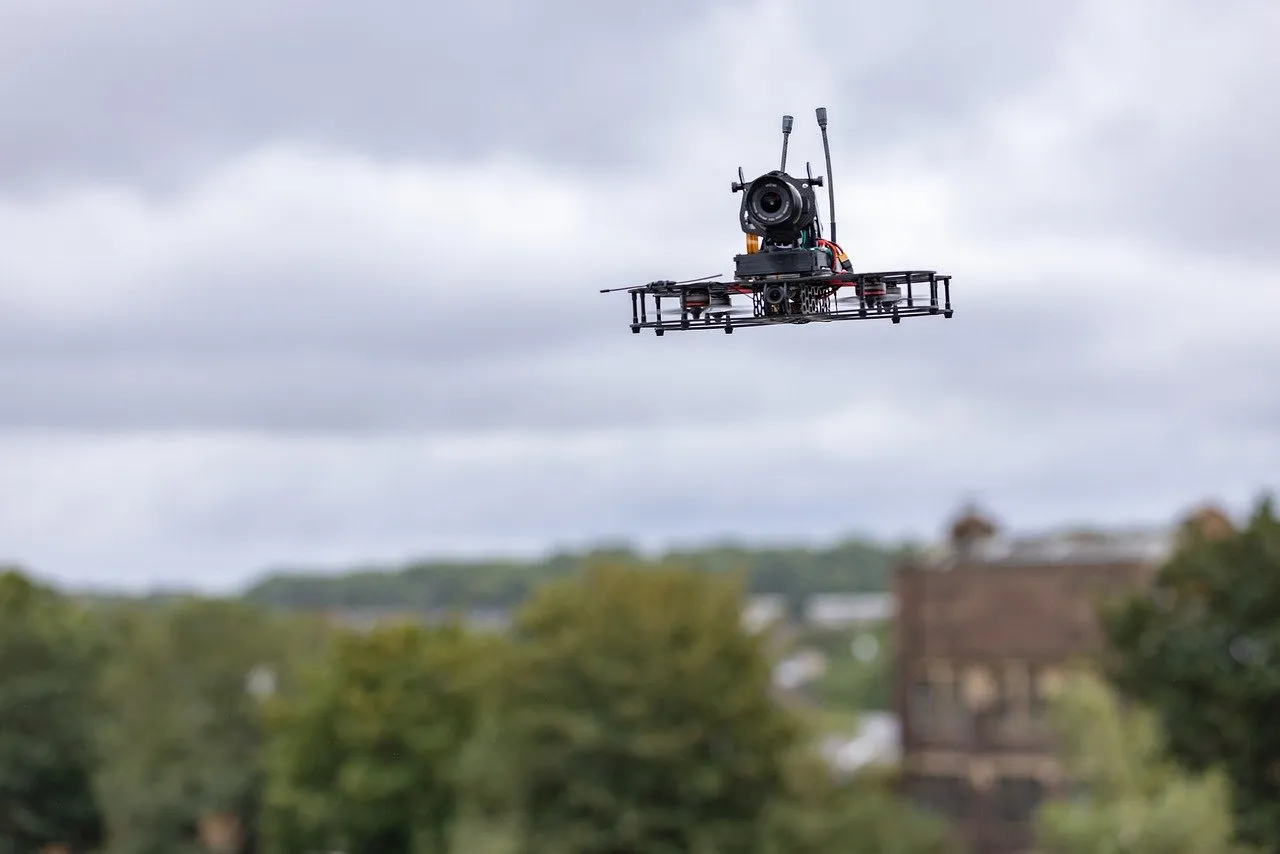 drone 8499903 1280