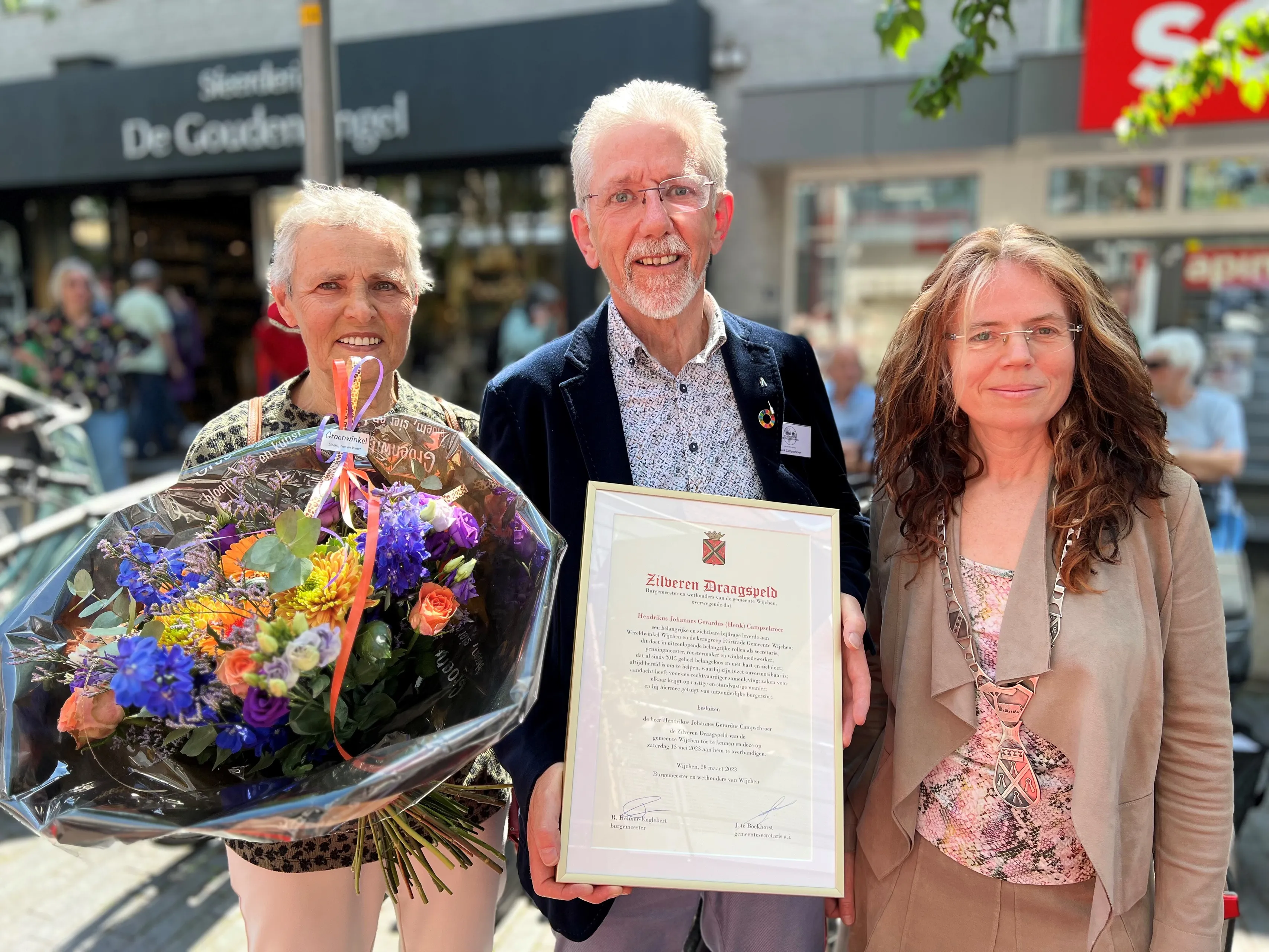 foto burgemeester de heer en mevrouw campschroer