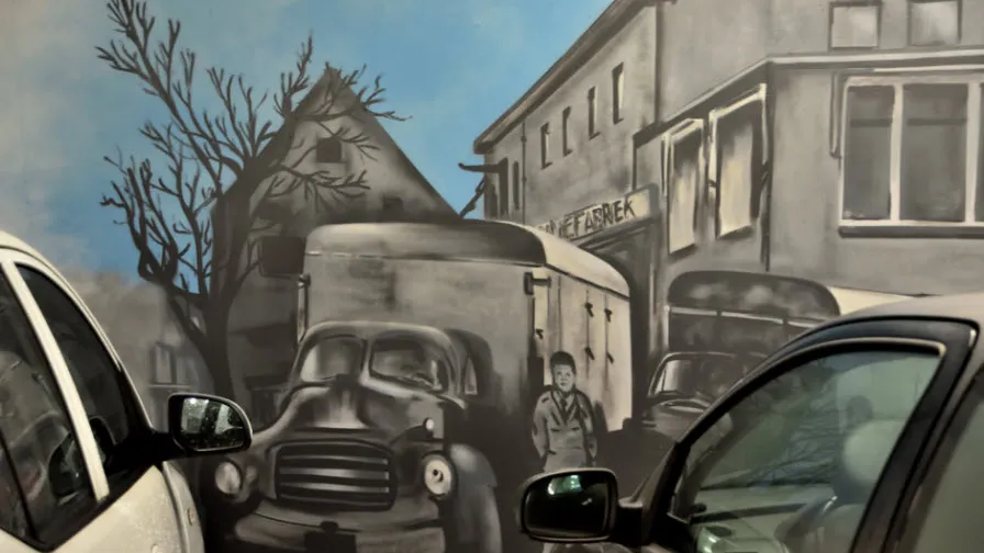 graffiti garage ns station wijchen 01