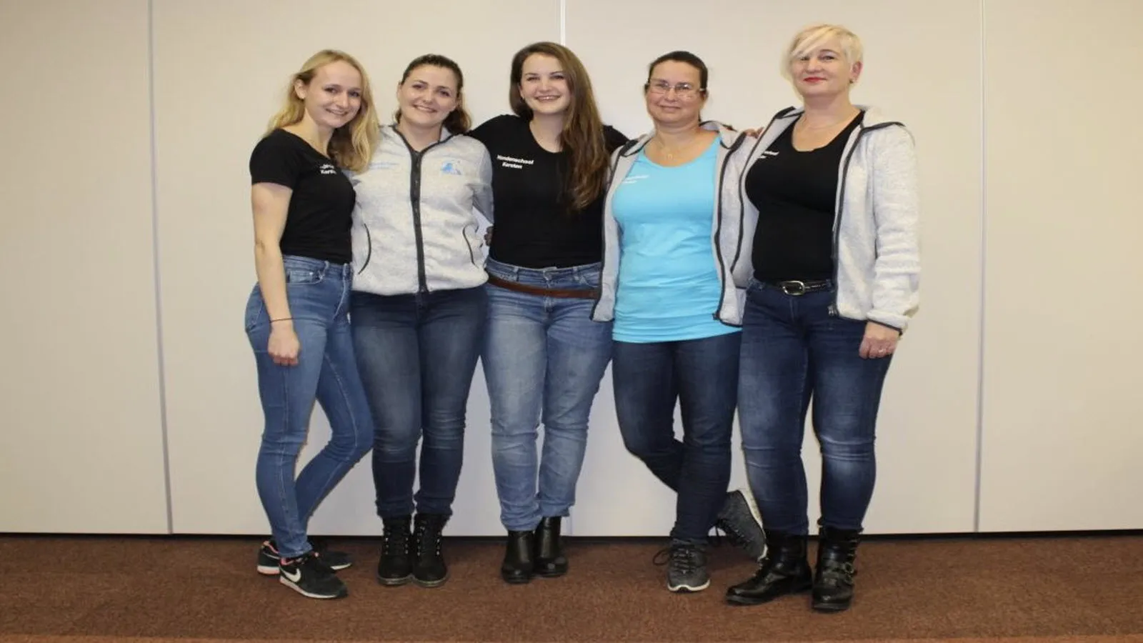 hondenschool en uitlaatservice kersten 0000