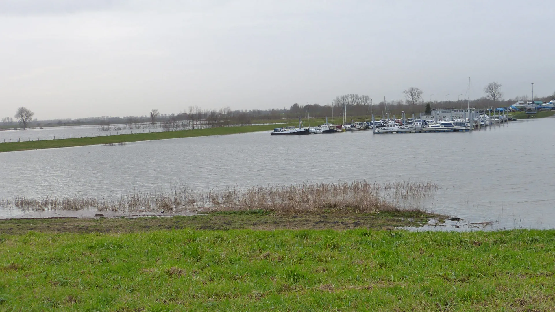 hoog water wijchen 2018 25 e1554232198228