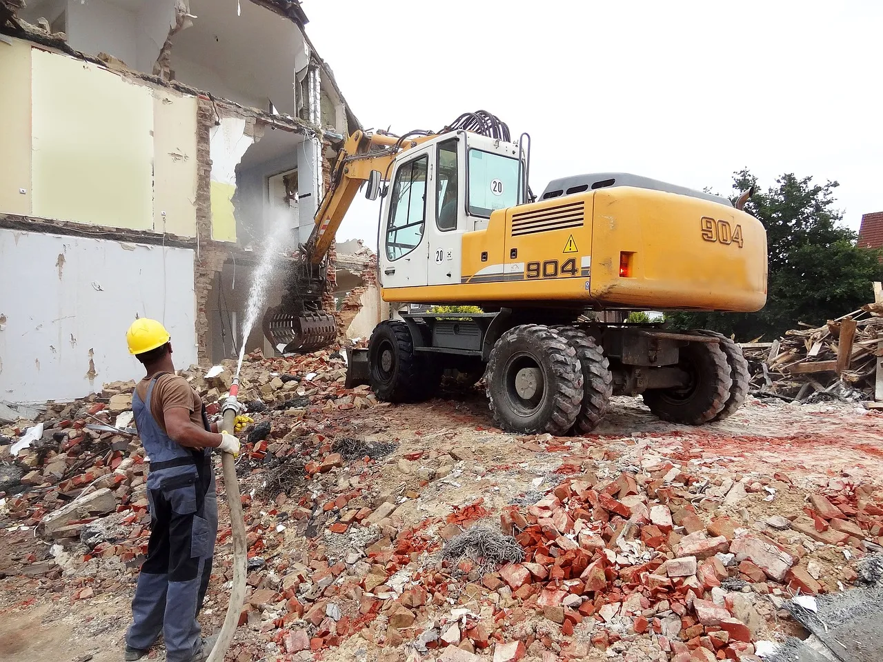 house demolition 549667 1280