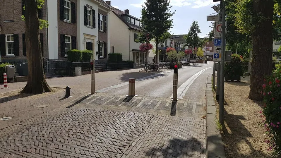 inzinkbare palen kasteellaan1