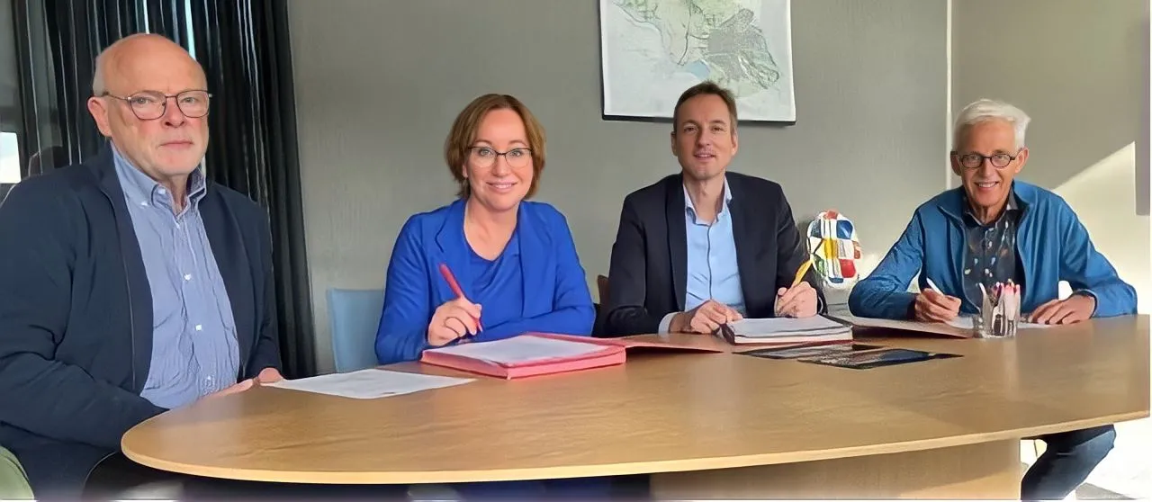 ondertekening zonnepark bankhoef november 2022