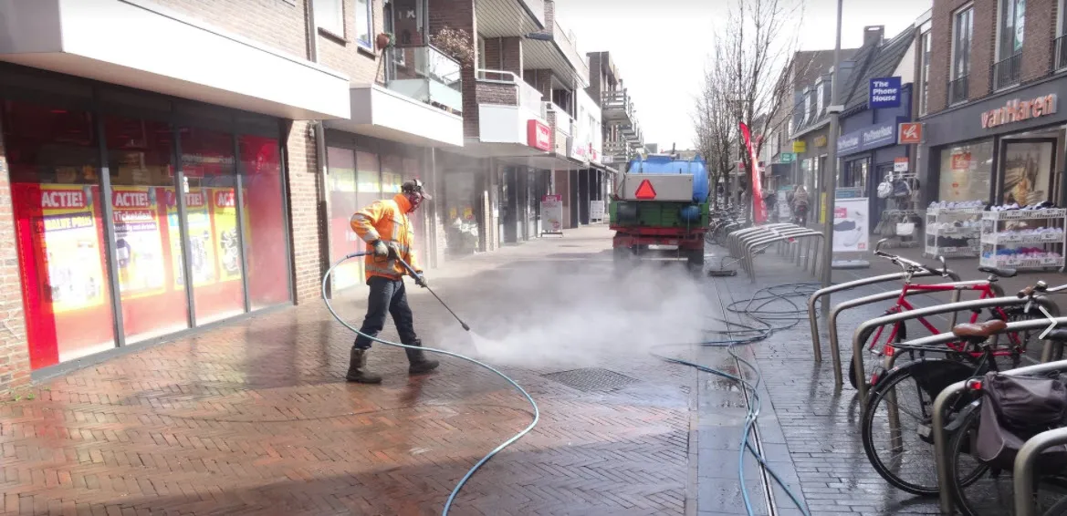 schoonmaken centrum wijchen 02