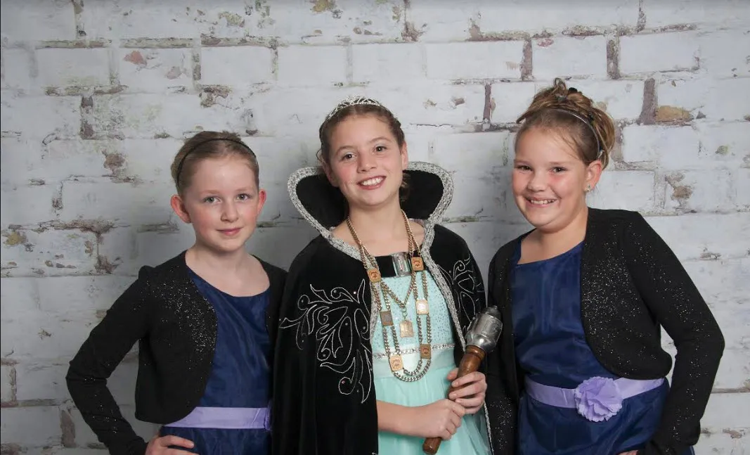 stadspompers batenburg jeugdprinses claudia 00