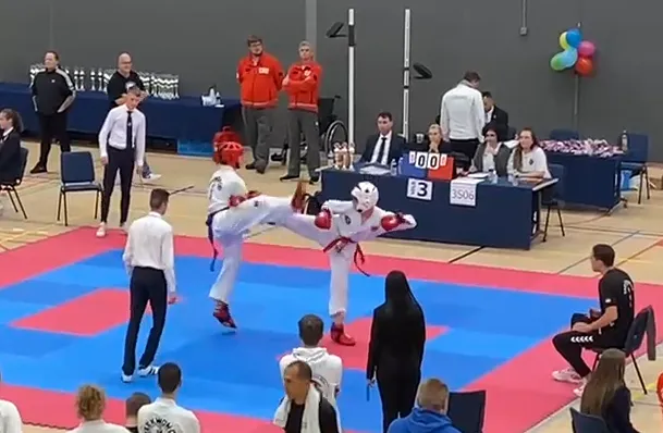 tim van houts rechts scoort golden point