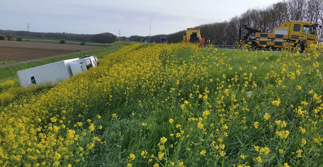 vrachtauto van talud 00
