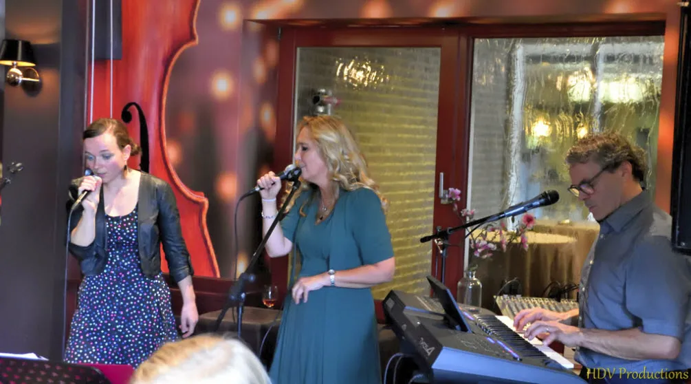 will the neighbours 01