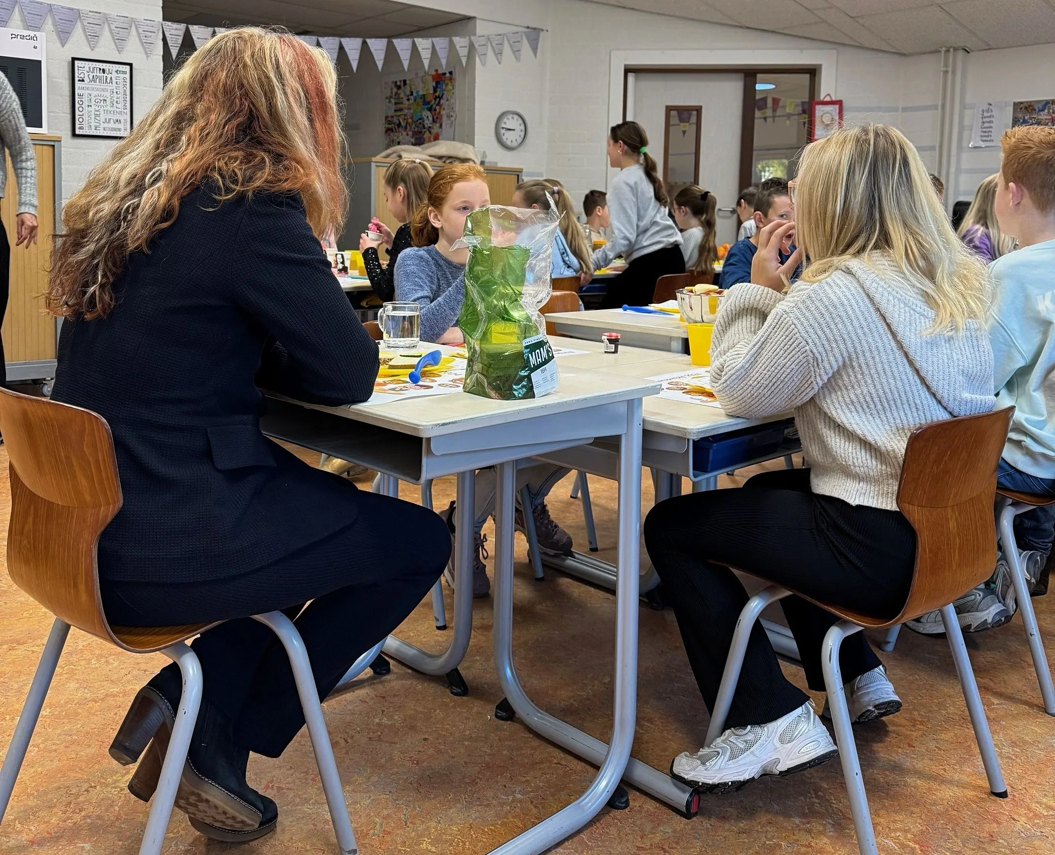 aan tafel met de burgemeesters1jpg