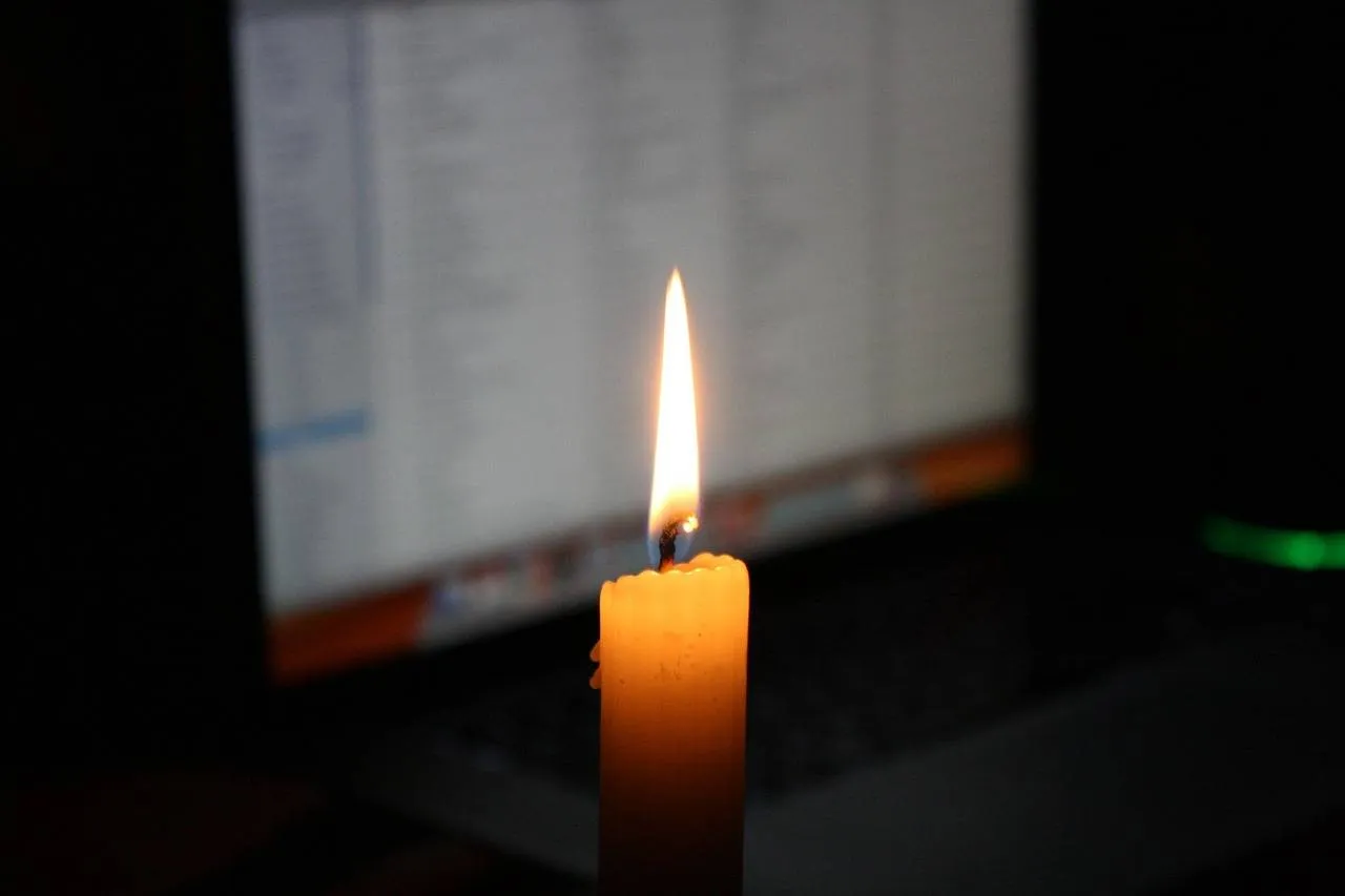 candle-2347475_1280