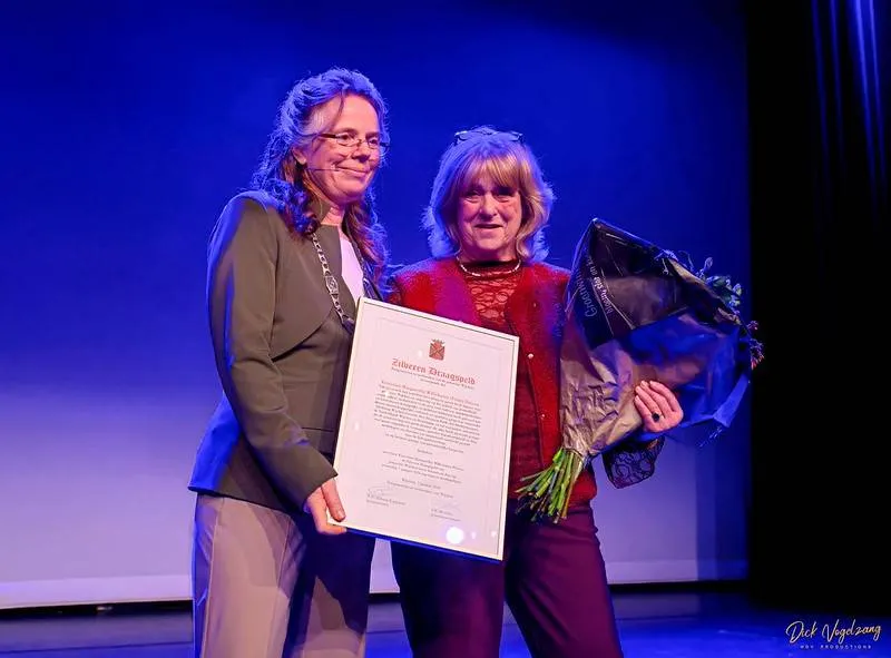 Zilveren Draagspeld voor Ernie Drissen 2