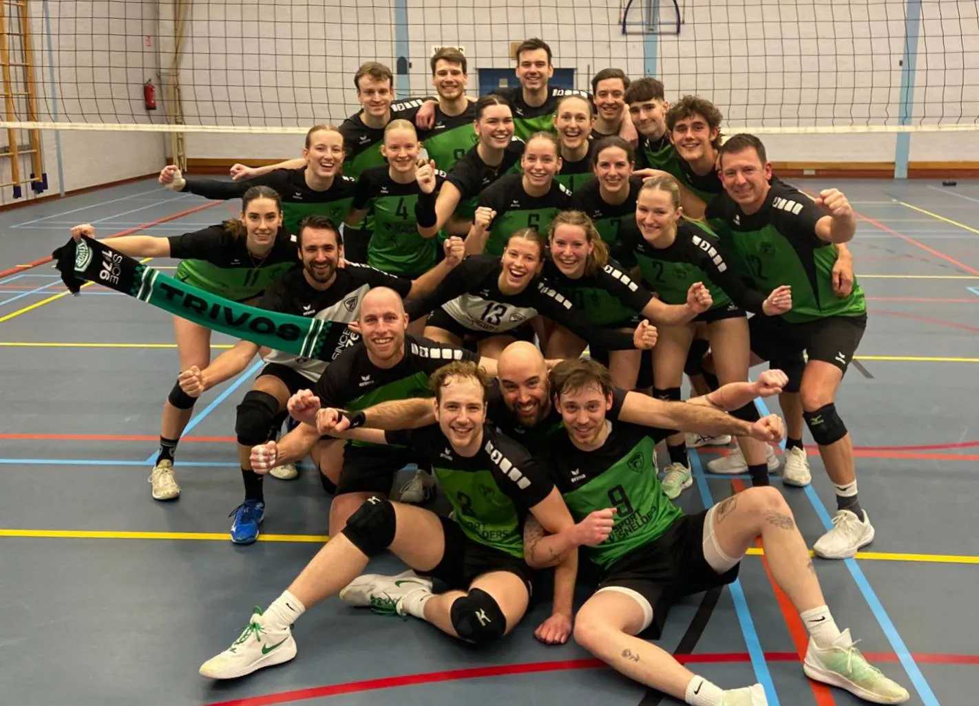 mannen vrouwne Trivos