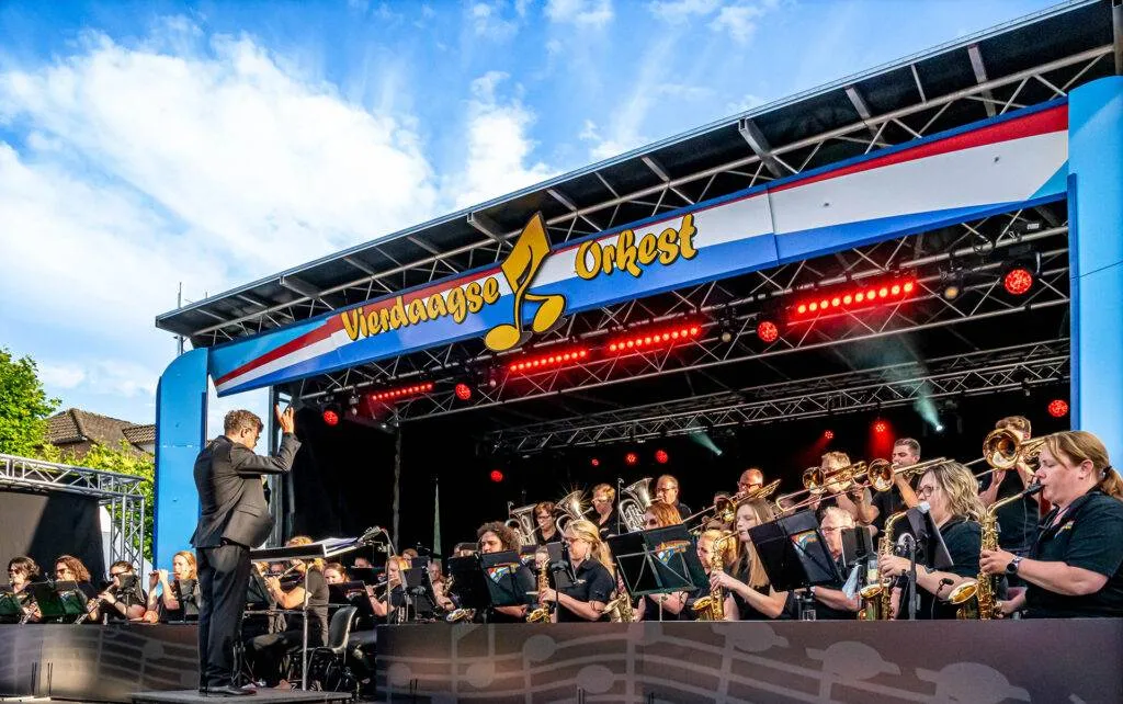 Vierdaagse-Orkest-Wijchen-2023-Dick-Vogelzang-1024x642