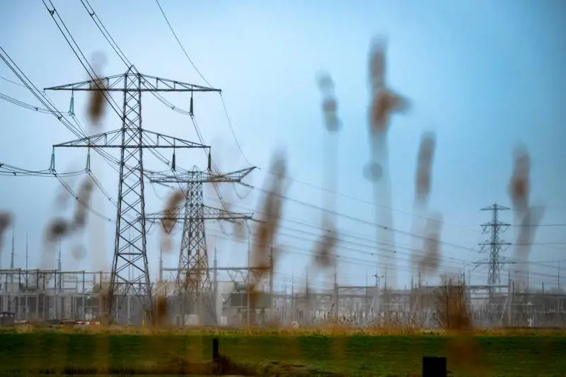 Hoogspanningsstation-Vierverlaten-en-de-omgeving---36213 (1)_0