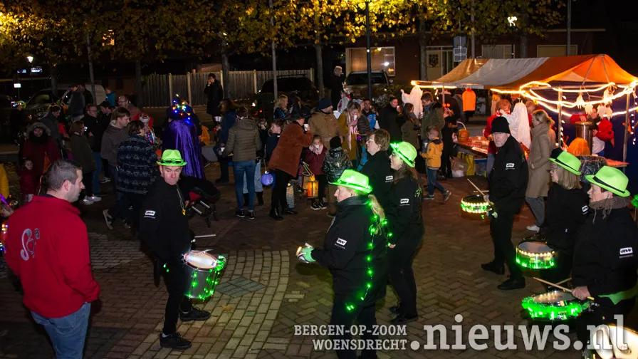 20191109 woe lampionnenoptocht 008