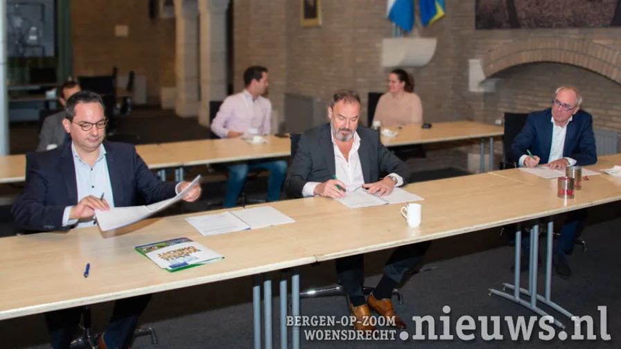 20201026 hoo ondertekening 001