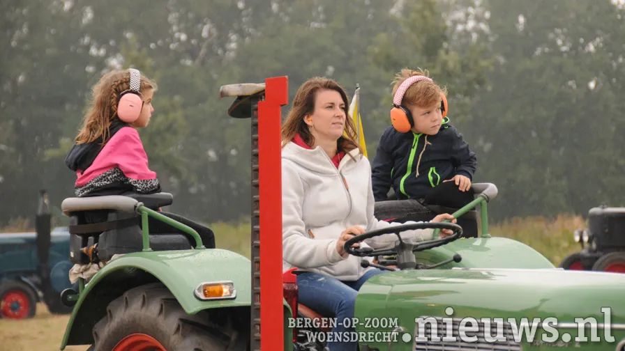 20210911 woe tractors 000