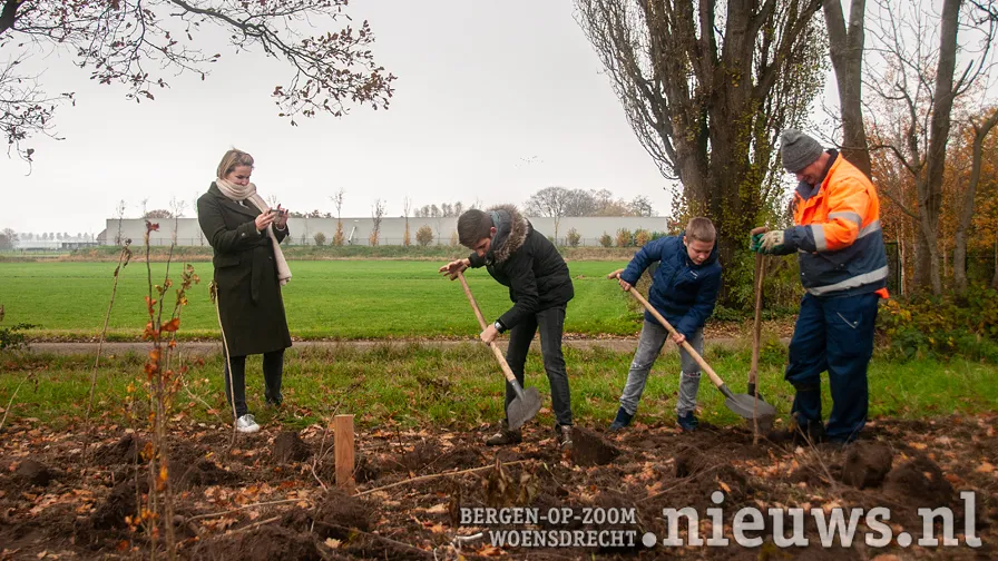 20211123 oss plantjesplanten 010