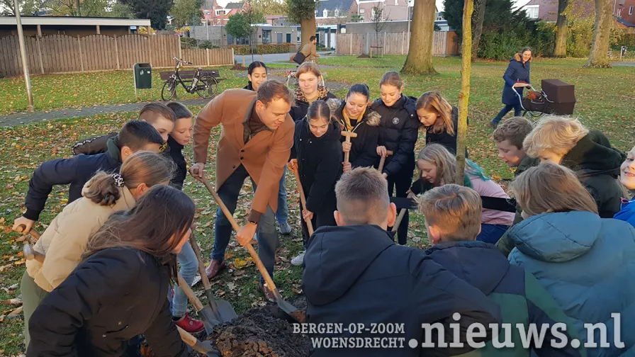 20221116 gemwoe oss boomfeestdag