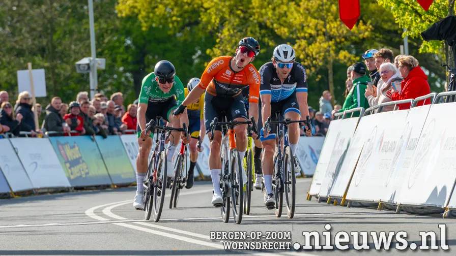 20240428 fokker slag om woensdrecht eigen 12