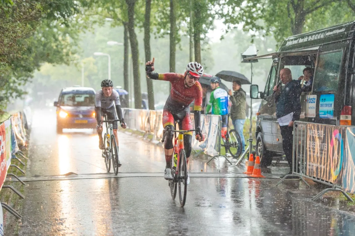 aankomst elite beloften middel