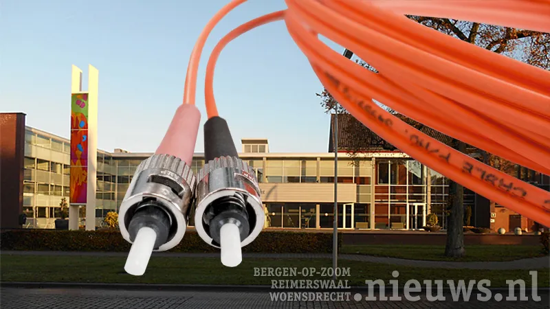 glasvezel hoo gemeentehuis 003