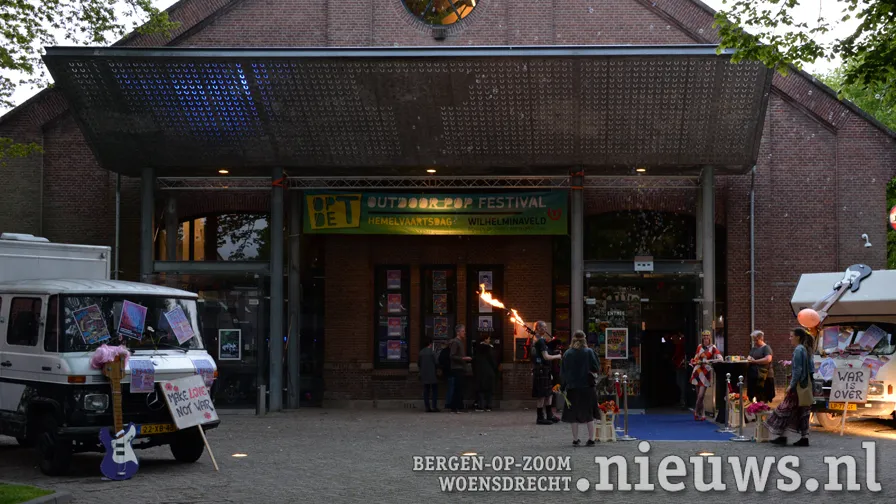 jkr boz gebouw t 002b