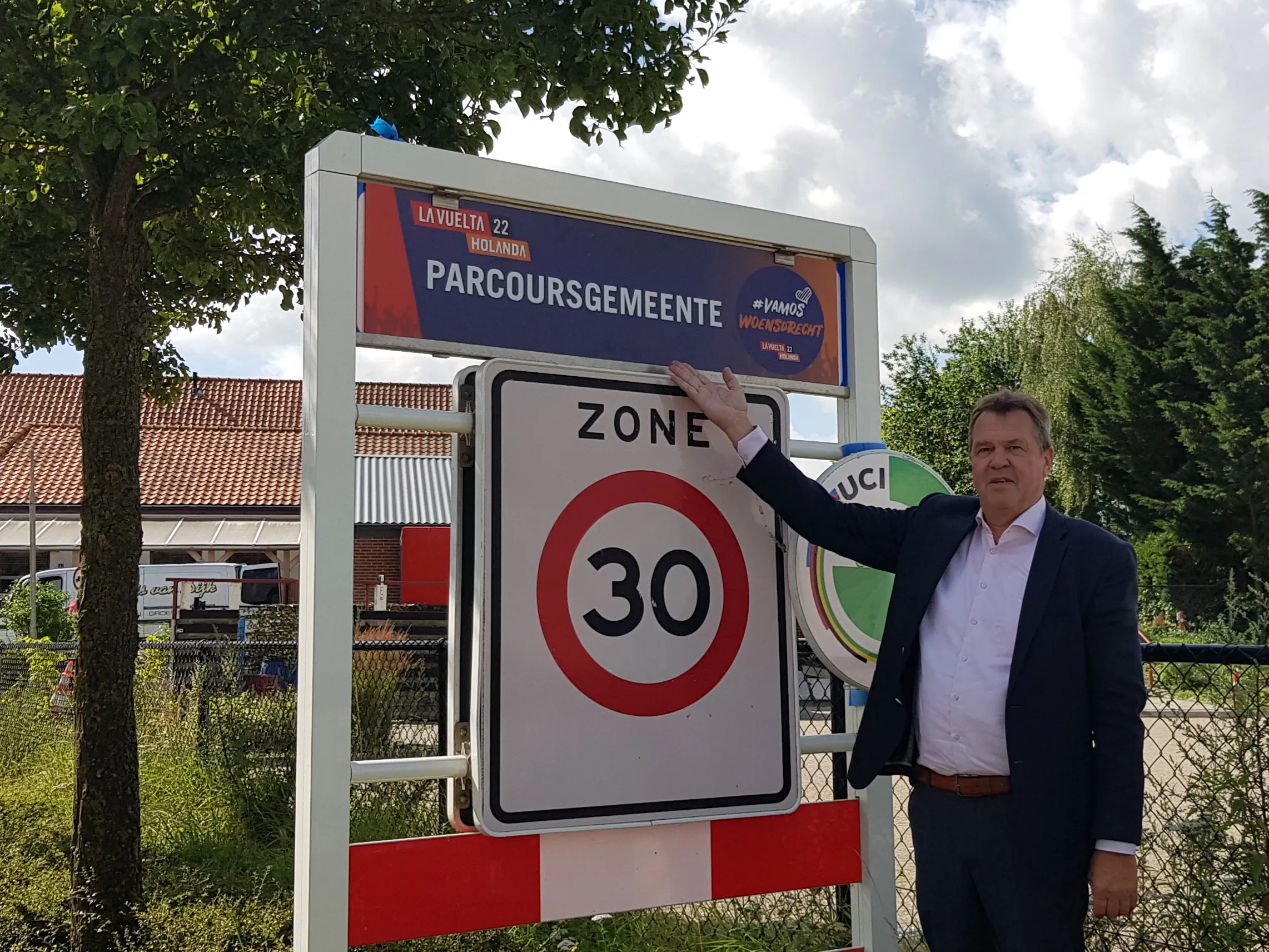 wethouder schuurbiers met kombord