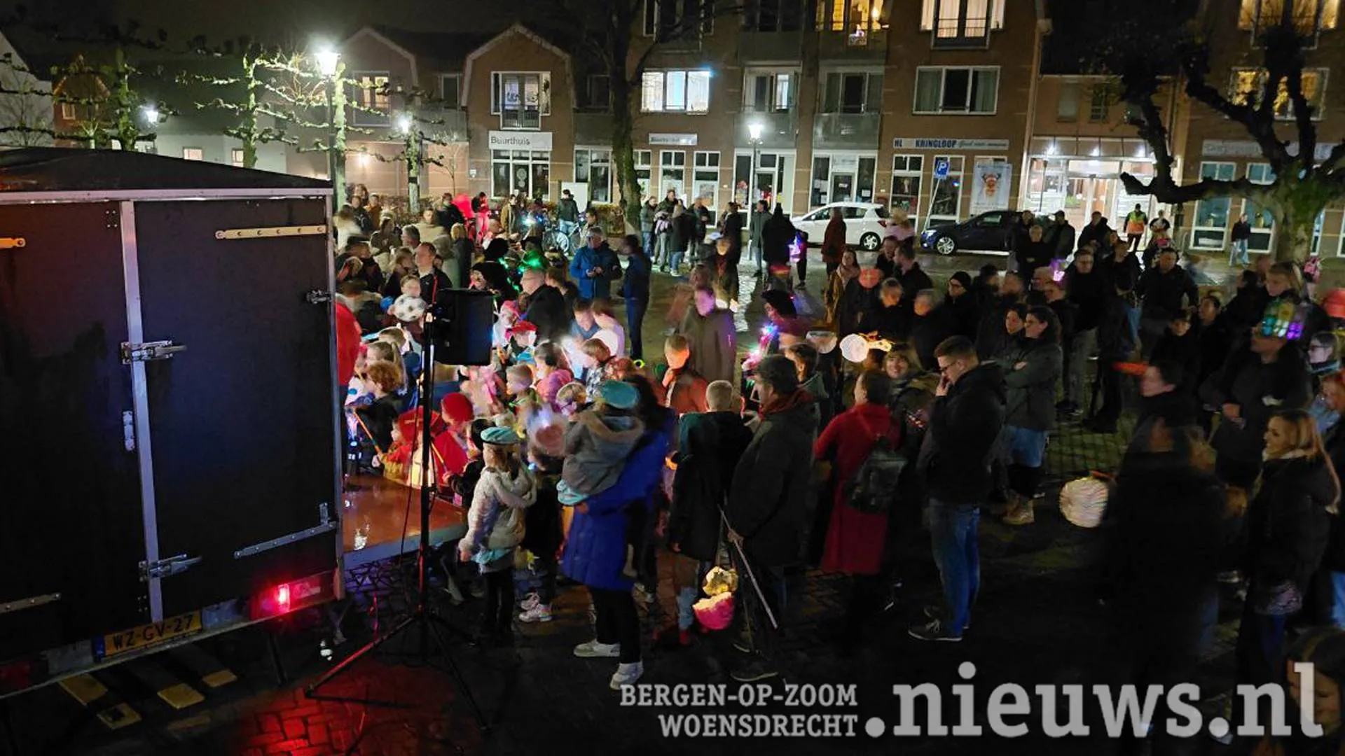 20251115_Ann_Woe_lampionnen_001