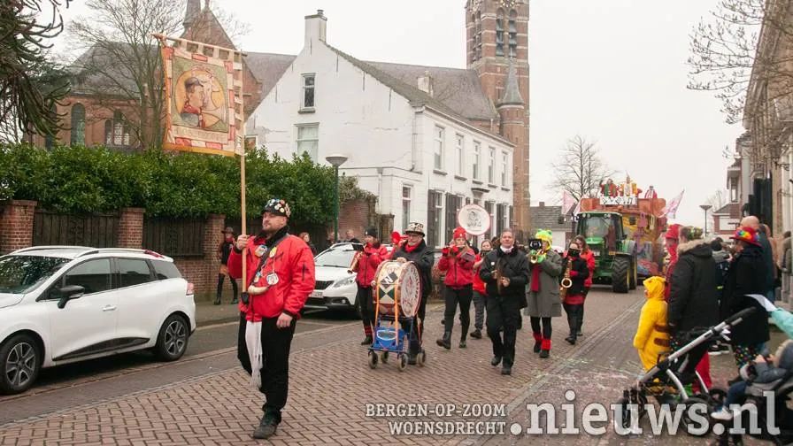 20230221_JKr_Oss_Optocht_000