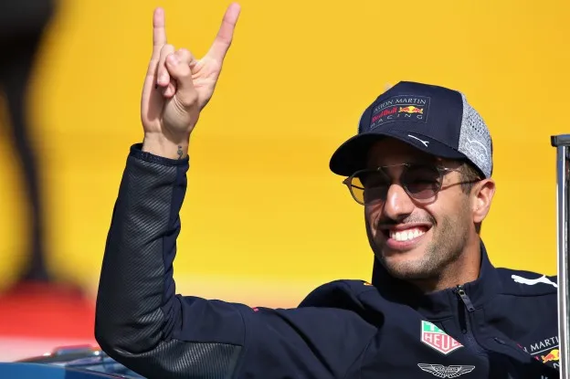 daniel ricciardo verstappenjpg