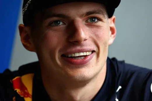 verstappenoverhondajpg