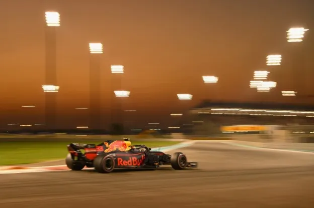 Verstappen gp abu dhabi kwalificatie 2018jpg