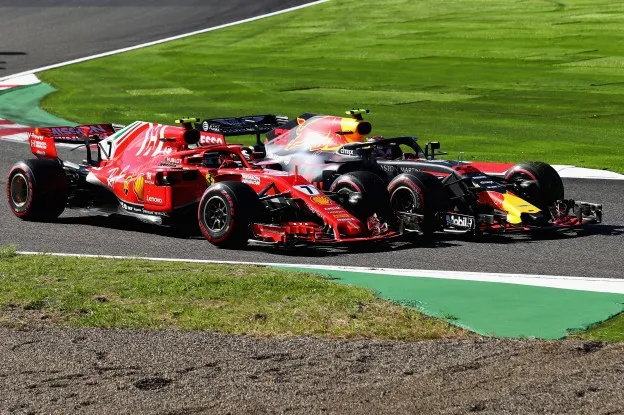 verstappen raikkonen crashjpg