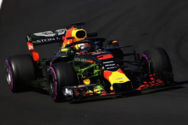 AP 1UYT5WEW12111 newsjpg